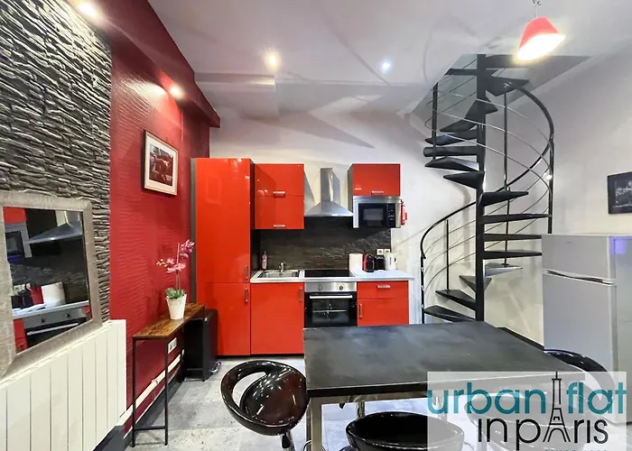 Urban Flat 21 - Chaplin Atelier In Central Paris