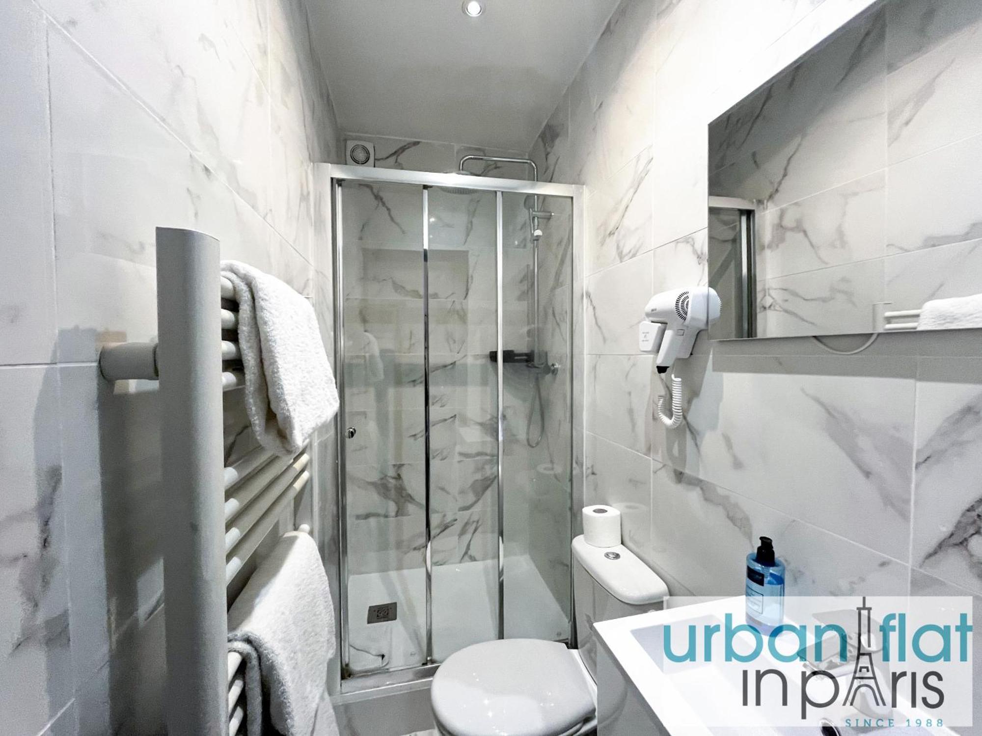 Apartment 21 B - Chaplin Paris